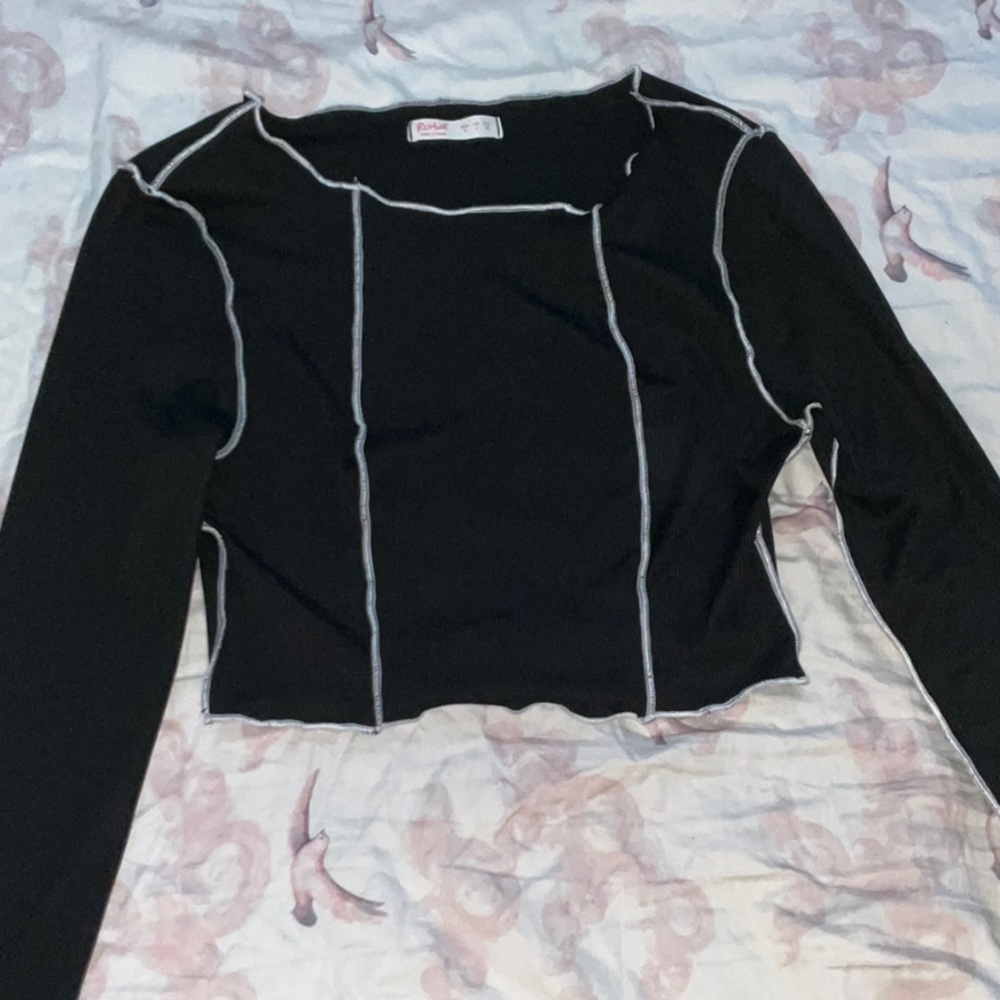 Romwe black crop-top